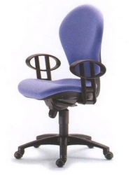 Avec option accoudoirs r�glables